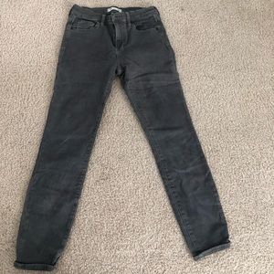 Madewell High Riser Skinny in gray